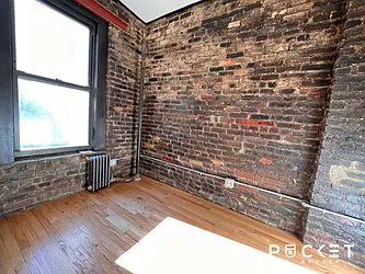 Rented by PocketBroker Inc