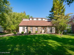 11707 Cedardale Rd, Anchorage, KY 40223