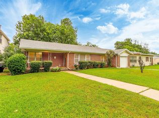 4824 Lowell Ln, Fort Worth, TX 76133