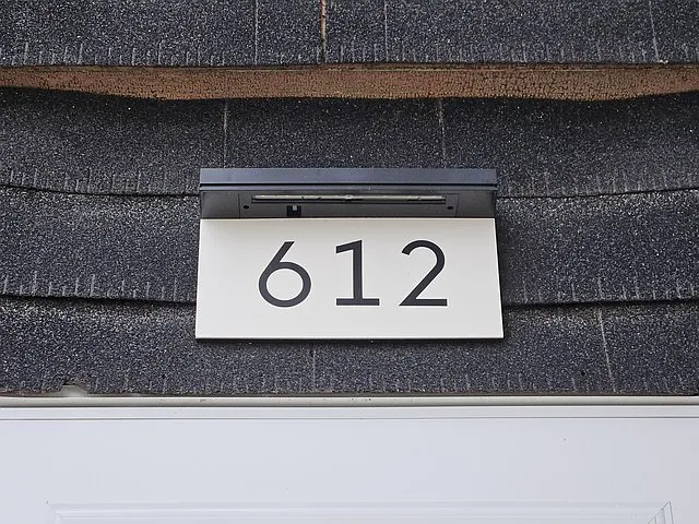 612 N 2nd St #4 — Photo 2
