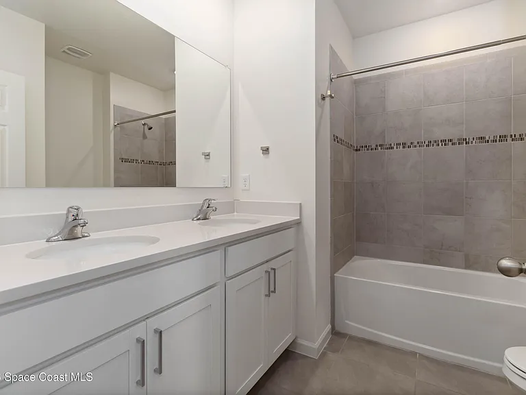 5072 Alabaster Dr — Photo 25
