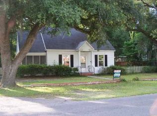 608 3rd Ave, Kingstree, SC 29556