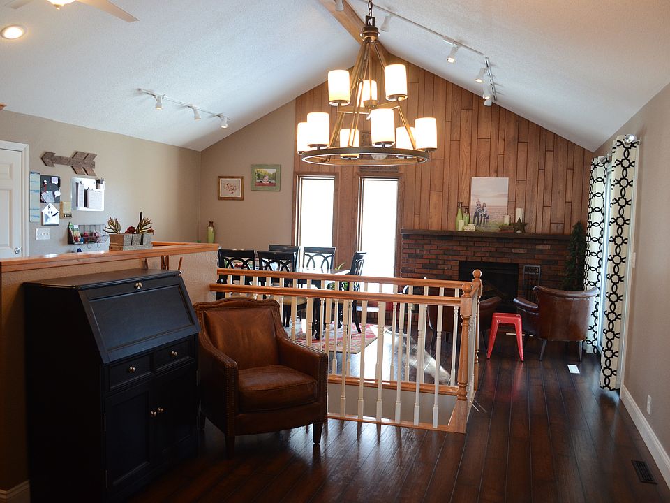 Kitchen/Dining/Sitting Area