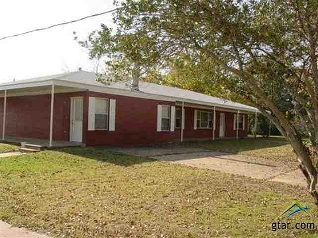 1st image of 304 Mills St