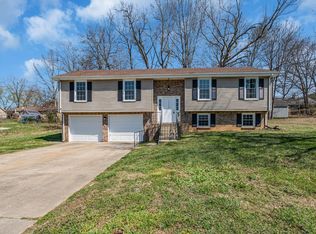 1113 Rosebrook Dr, Clarksville, TN 37042