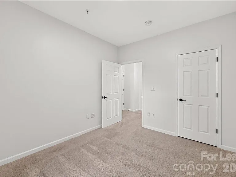 14437 San Paolo Ln — Photo 27