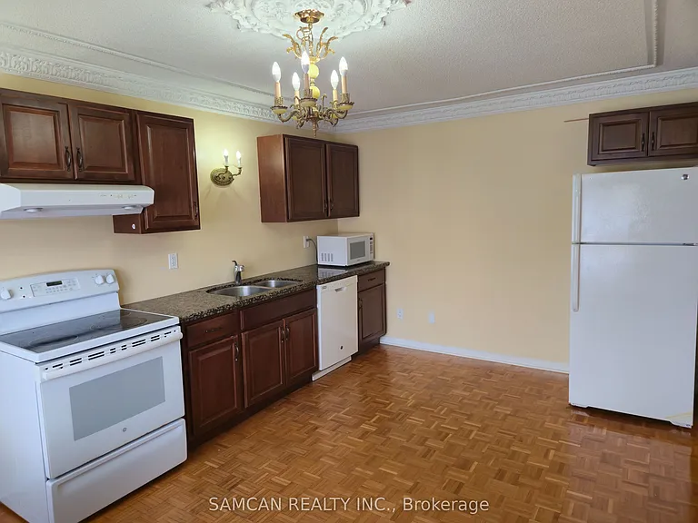 2470 Wynten Way #2 — Photo 7