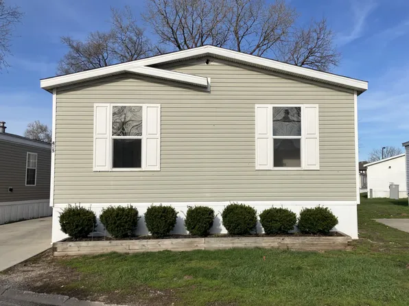 425 Sterling St E #425SE, Justice, IL 60458