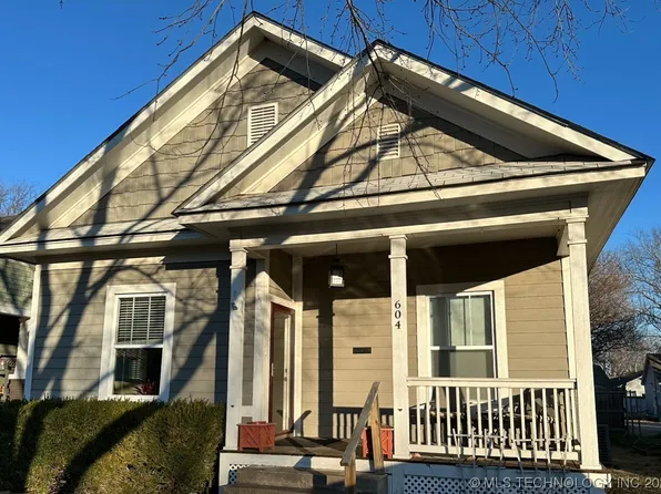 604 N 3rd Ave, Durant, OK 74701
