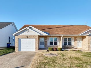 1033 Bieker Rd, Washington, MO 63090