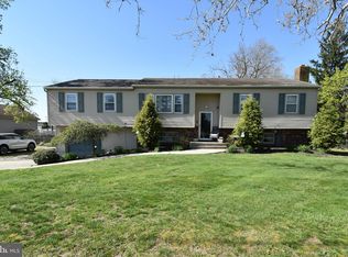 609 Fountain Ave, Burlington, NJ 08016