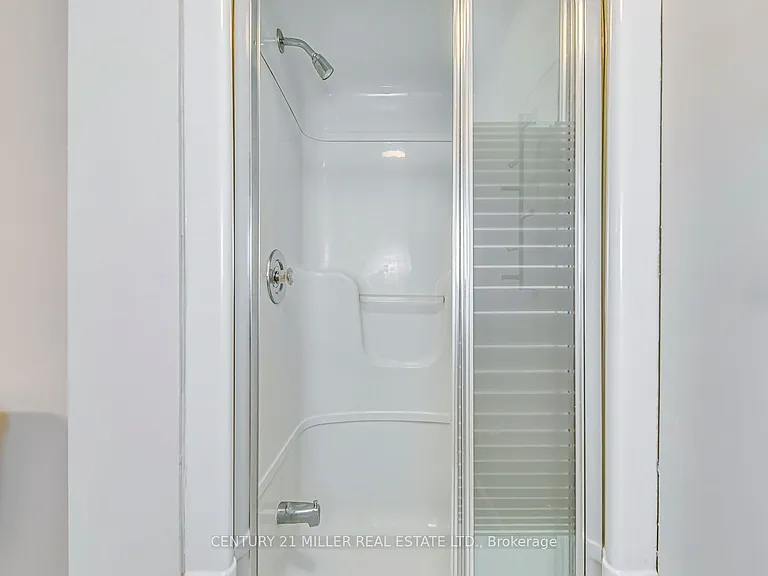 1351 Fieldcrest Ln #LOWER — Photo 20