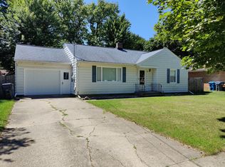 925 Lynn Ave, Kalamazoo, MI 49008