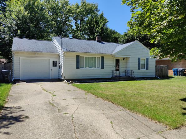 925 Lynn Ave