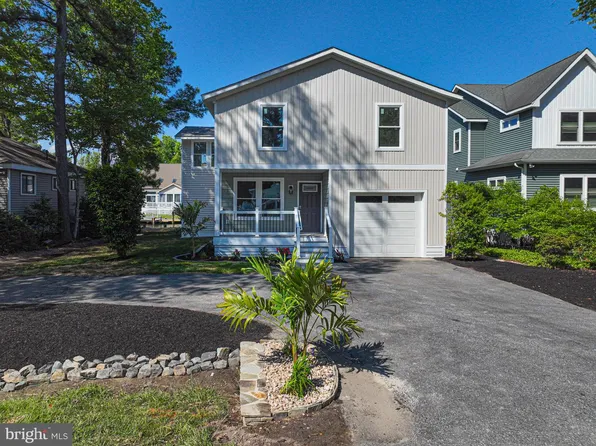 8 Grand Port Rd, Ocean Pines, MD 21811