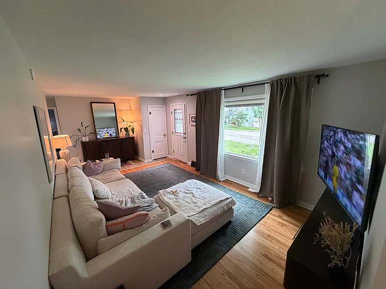 5222 Buena Vista St — Photo 4