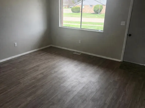 5300 Hilgeford Dr #5304, Dayton, OH 45424