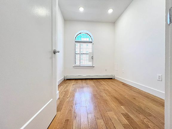 4th image of 2067 Adam Clayton Powell Jr Blvd APT 5B