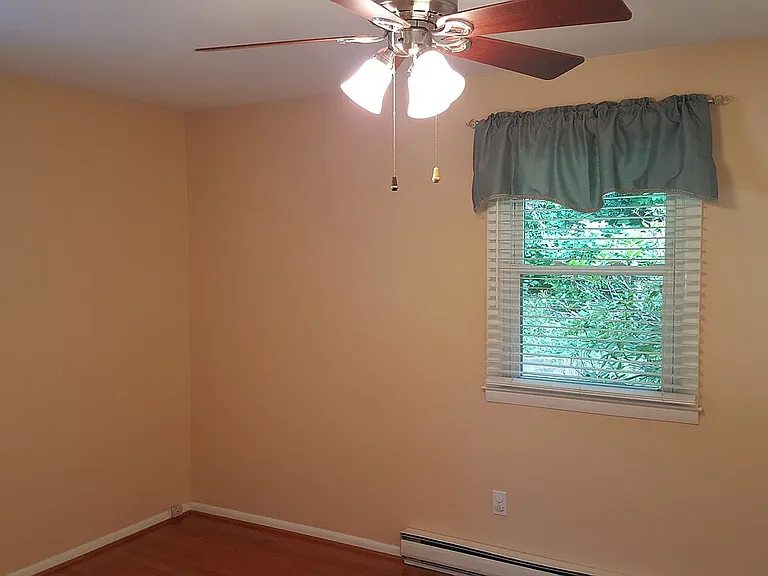 821 Valley Dr — Photo 14