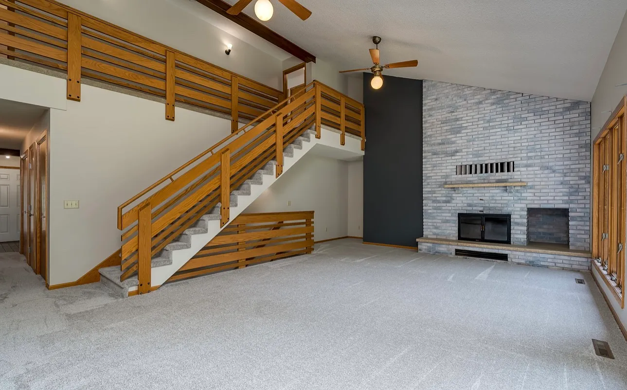 3 bed, 3000 sqft, $2,400 — Photo 4