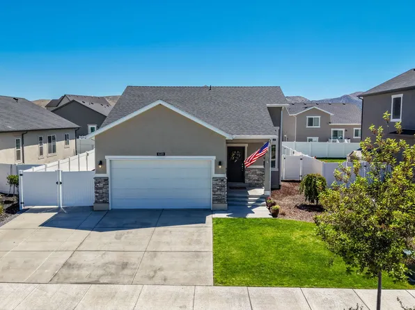 6120 N Sheps Ridge Rd, Eagle Mountain, UT 84005