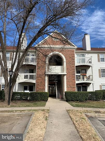 1st image of 5704 Olde Mill Ct Unit 137