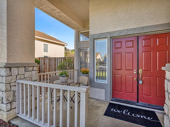 5th image of 1014 Sandhurst Drive