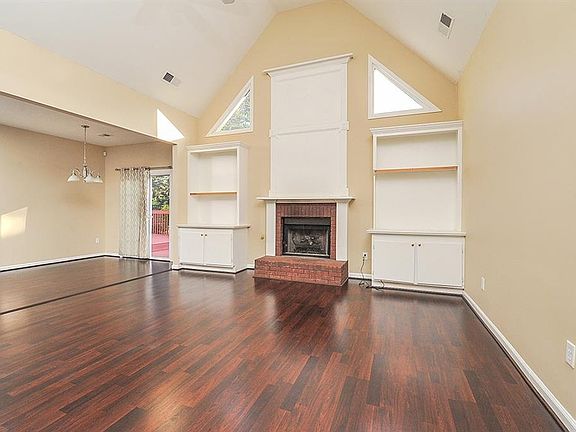 4th image of 2880 Dogwood Hollow Ln