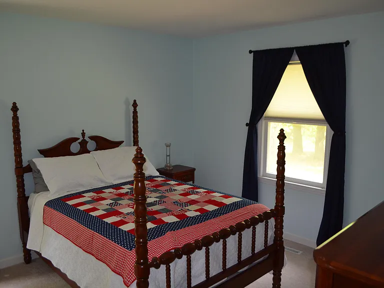 861 Hawthorne Dr — Photo 14