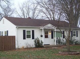 2047 Sandown Rd, Toledo, OH 43615