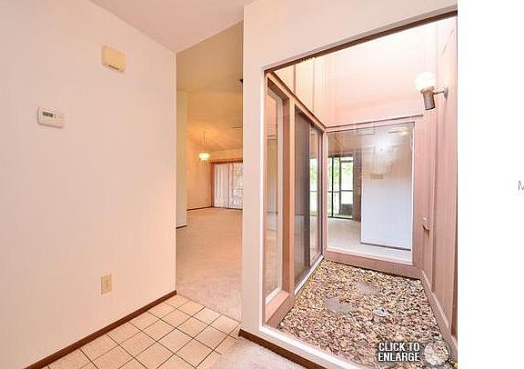 3rd image of 186 Heron Bay Cir