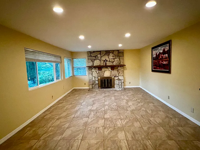 27337 Provident Rd — Photo 7