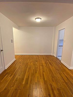 3rd image of 82-05 135th St #3
