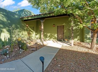 9731 E Kleindale Rd, Tucson, AZ 85749