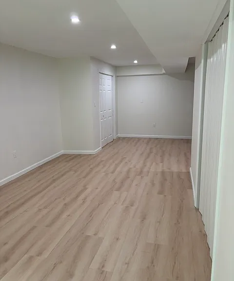 1247 Chateau Dr — Photo 18