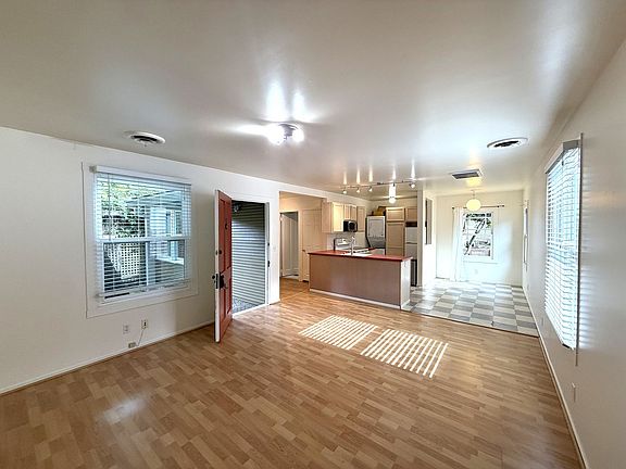 5th image of 534 Northern Ave #A & B