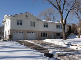 6215 Carleda Way, Inver Grove Heights, MN 55076