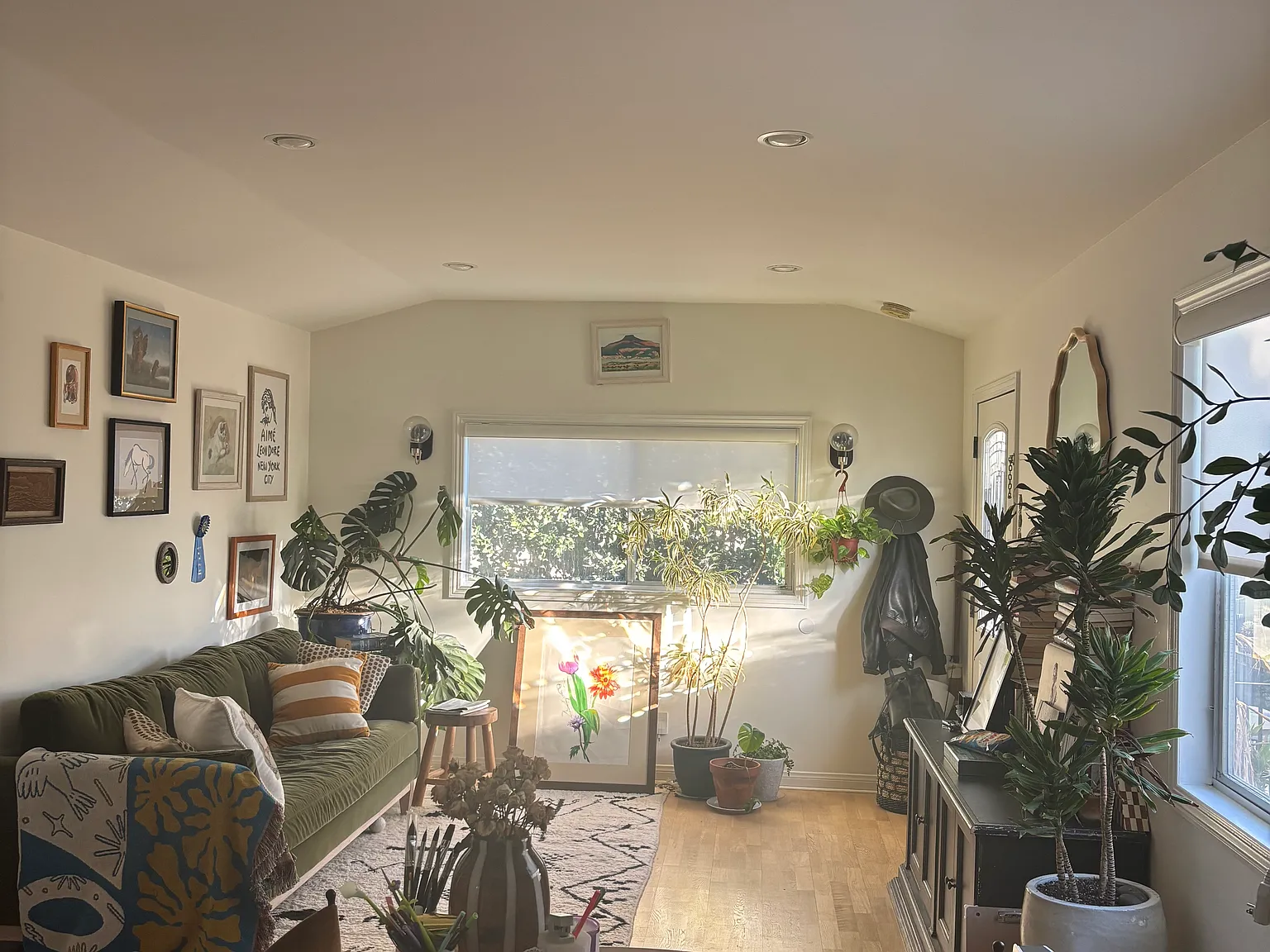 335 N Occidental Blvd — Photo 4