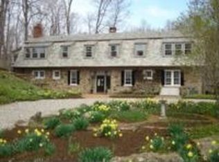 4 Old Barlow Mountain Rd, Ridgefield, CT 06877
