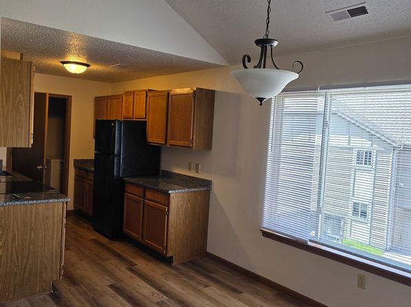 11373, W172N11373 Division Rd #11, Germantown, WI 53022