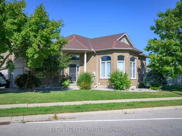 2 Galbraith Ct, Saint Thomas, ON N5R 6G8