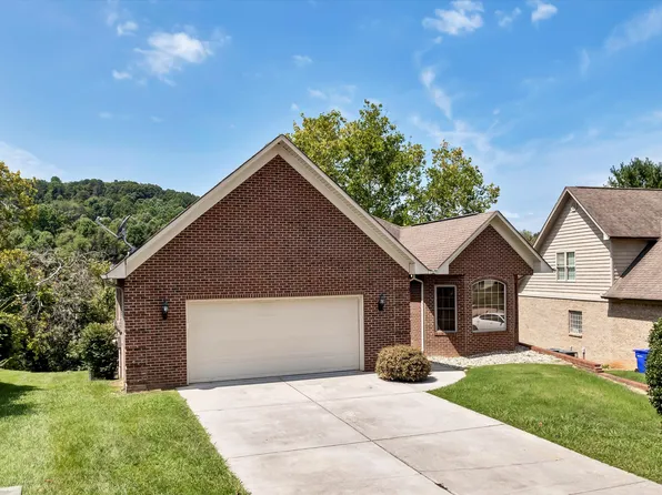 2518 Rosemeade Dr, Morristown, TN 37814
