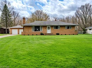 10073 Delsy Dr, North Royalton, OH 44133