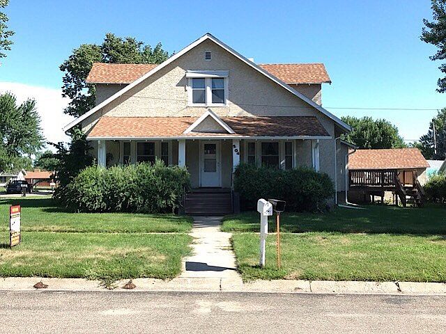 1st image of 204 E 5th St