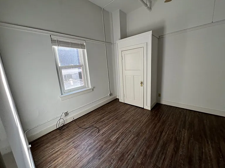 1106 Broadway #1106C — Photo 18