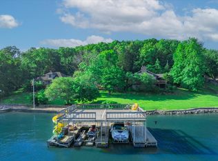 1408 Crystal Springs Rd, Linn Creek, MO 65052