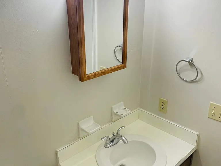 1230 Alachua Ave — Photo 15