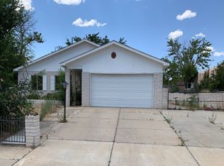535 Montego Dr SE, Rio Rancho, NM 87124