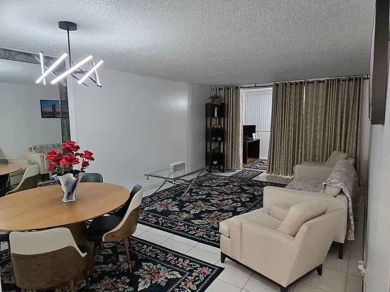 609 NE 14th Ave #404 — Photo 3