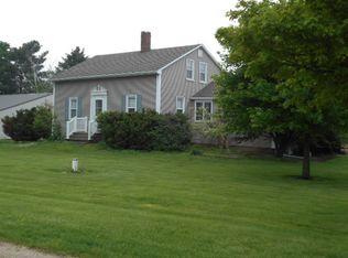 1373 N 36th Rd, Ottawa, IL 61350